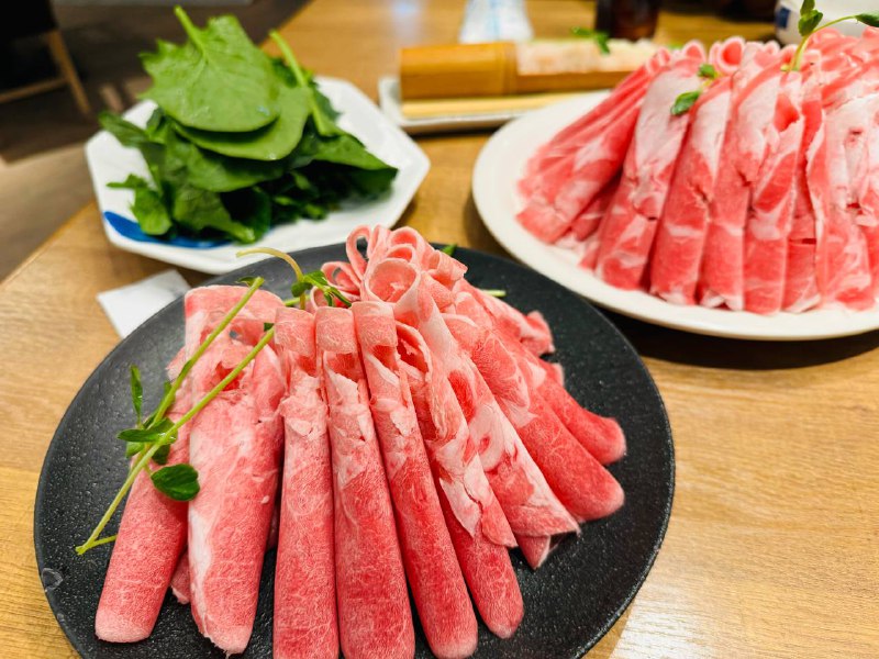 日本小肥羊这肉味道不错日本小肥羊这肉味道不错