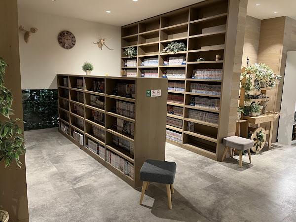 #夜话东京半夜闲来无事，来熊谷市的一家名为“おふろcafé ハレニワの湯”的温泉泡汤