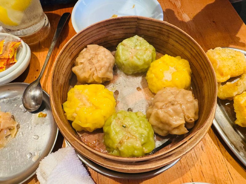 日式五彩缤纷烧卖