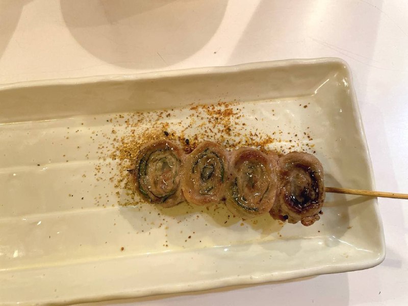 #日本探店 #美食⭐️鳥はな(日本烧鸟店)📍〒160-0022 Tokyo, Shinjuku City, Shinjuku, 5 Chome−18−18 鳥はな今天为大家介绍的是位于新宿三丁目的烧鸟专门店鳥はな