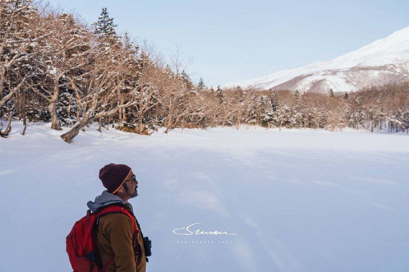 生日当天在知床五湖雪地徒步即使这是北海道六回目 我也依旧被大自然所赋予的景色所震撼我们向导外表像个ヤクザ 但是聊起知床和他热爱的职业 就总有说不完的话知床半岛  希望夏天再见🥳生日当天在知床五湖雪地徒步即使这是北海道六回目 我也依旧被大自然所赋予的景色所震撼我们向导外表像个ヤクザ 但是聊起知床和他热爱的职业 就总有说不完的话知床半岛  希望夏天再见🥳