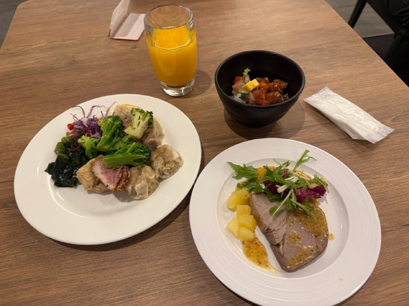 测评一下子羽田机场PP卡的免费自助餐总的来说，如果花钱的话