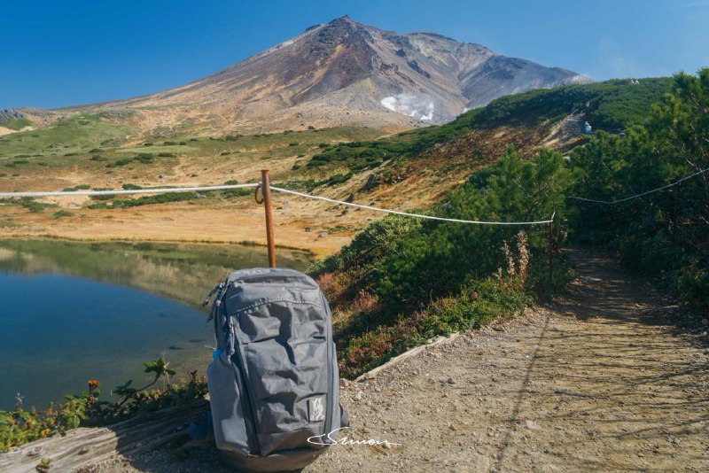 带着新背包向山岳进发！这组图还被品牌官方转发了🤓带着新背包向山岳进发！这组图还被品牌官方转发了🤓