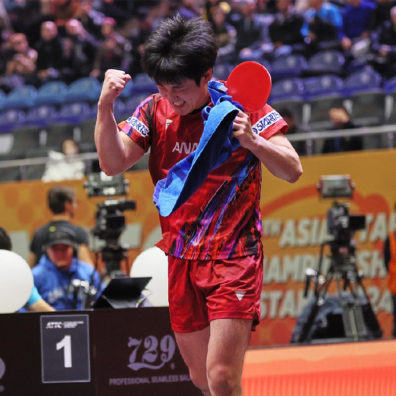 張本智和拿下亚洲乒乓球锦标赛比赛冠军，是日本50年来首枚男子金牌