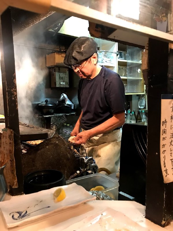 #日本探店 #美食⭐️鳥はな(日本烧鸟店)📍〒160-0022 Tokyo, Shinjuku City, Shinjuku, 5 Chome−18−18 鳥はな今天为大家介绍的是位于新宿三丁目的烧鸟专门店鳥はな