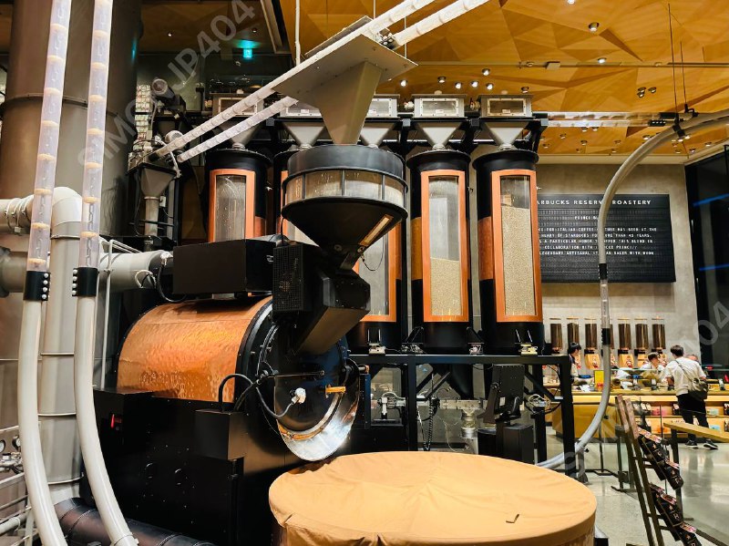 #美食 今日份的星巴克臻選®東京烘焙工坊由星巴克首席设计师Liz Miller和隈研吾打造店里的菜单区别于普通店 能点到各种限定饮品还可以现场看咖啡豆烘培话说晚上的中目黑也太好逛了种草了这个星巴克大师店限定的咖啡杯☕️#美食 今日份的星巴克臻選®東京烘焙工坊由星巴克首席设计师Liz Miller和隈研吾打造店里的菜单区别于普通店 能点到各种限定饮品还可以现场看咖啡豆烘培话说晚上的中目黑也太好逛了种草了这个星巴克大师店限定的咖啡杯☕️