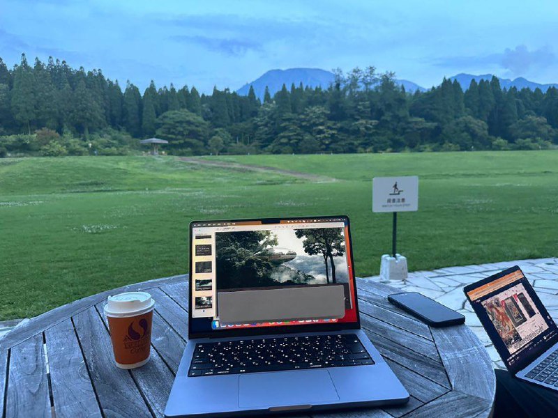 卷不动了，该来山里躺平了