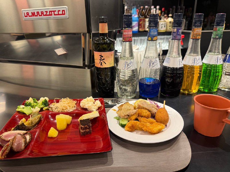 又来用PP卡蹭吃蹭喝了🤣黄金周就连餐厅都要排队才能吃上了