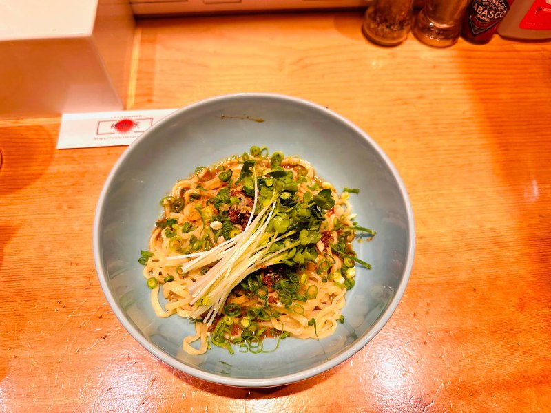 黑心中介带我吃晚上觅食