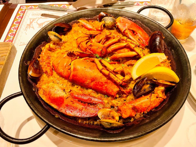 今天是西班牙海鲜饭今天是西班牙海鲜饭