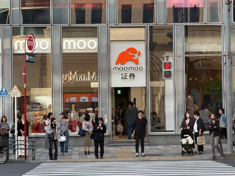 moomoo日本首店