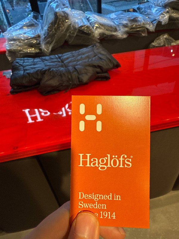 直接拿下中国李宁一件