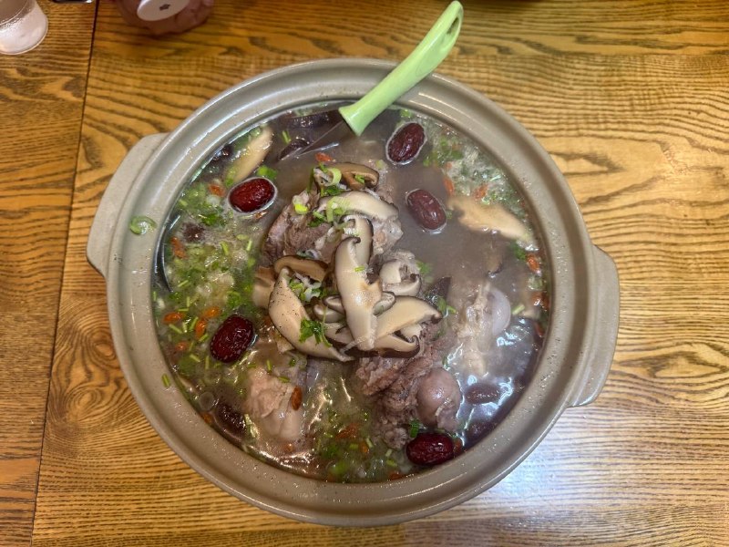 今天吃大棒骨