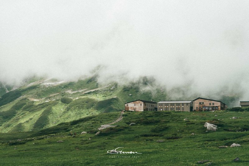 #写真行走在15°C的日本阿尔卑斯山脉