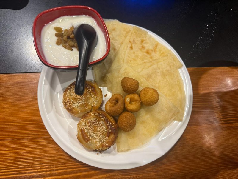 #Food #Life 今个月有20多天都在新疆自驾旅行，品尝了不少当地美食，不由得感叹新疆的美食实在是太好吃了😊本周美食就在这里挑选几种有代表的写下来给大家参考