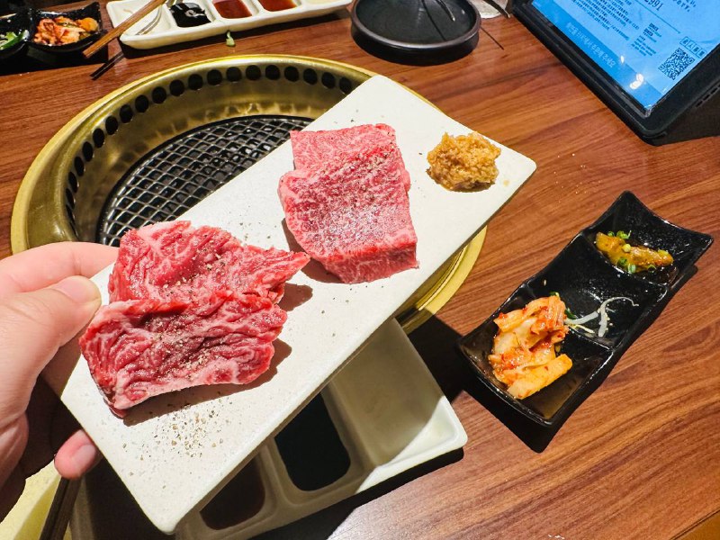 来点牛肉塔塔来点牛肉塔塔