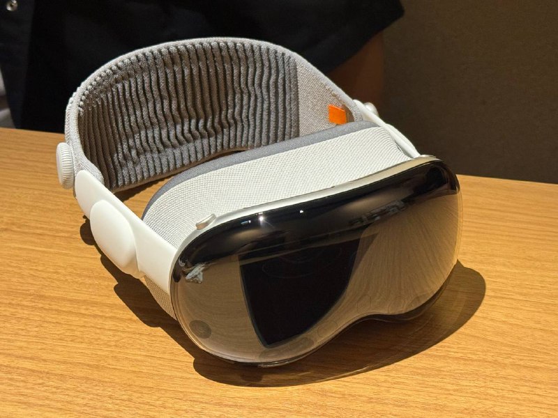 这下沾群友的光体验上最新科技了🤣