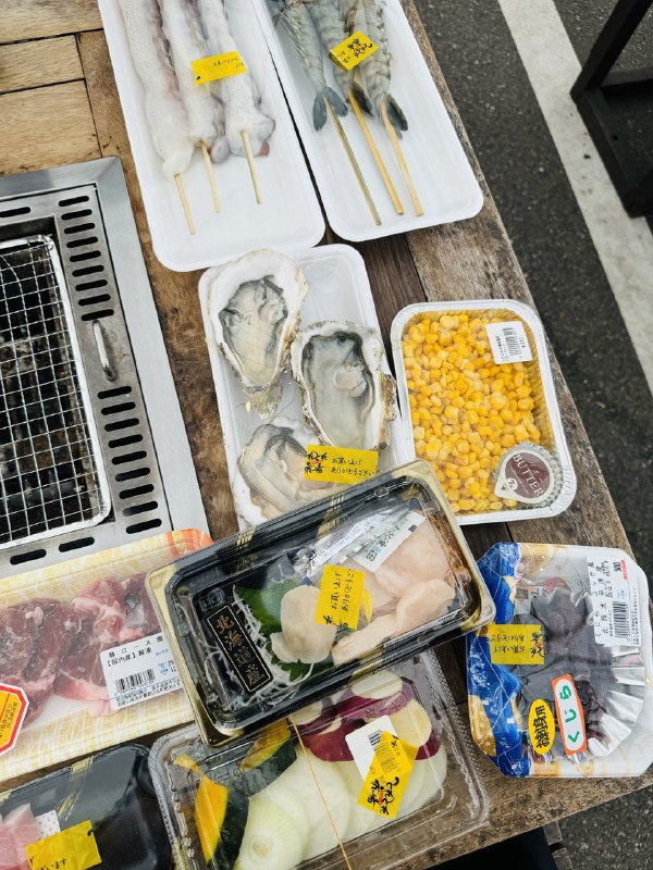 #Food #Life ⭐️西日本最大级市场 とれとれ市場📍〒649-2201 和歌山県西牟婁郡白浜町堅田2521 とれとれ市场位于日本和歌山县的白滨市，不仅是西日本最大量级的海鲜市场，同时还因柯南动画里出现而闻名