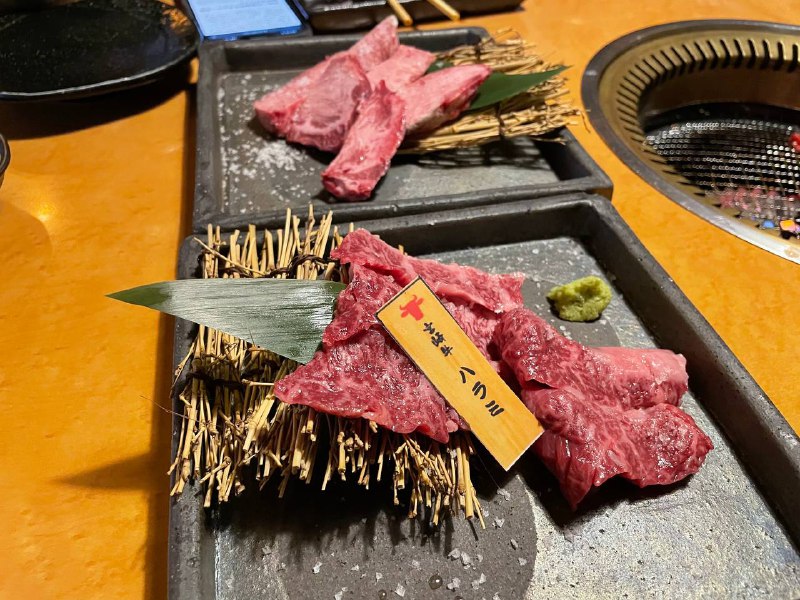 ぴこぴこ精肉店ぴこぴこ精肉店