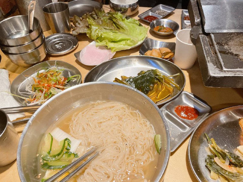 “到饭点了”“到饭点了”