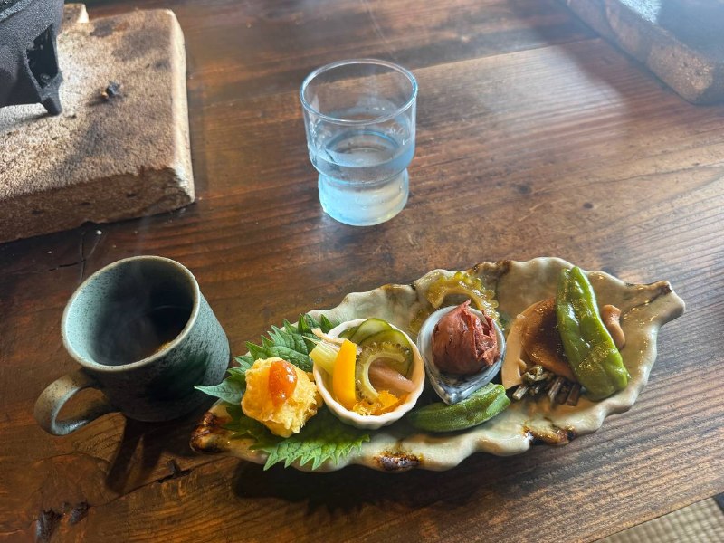今天山里吃熊肉✌今天山里吃熊肉✌