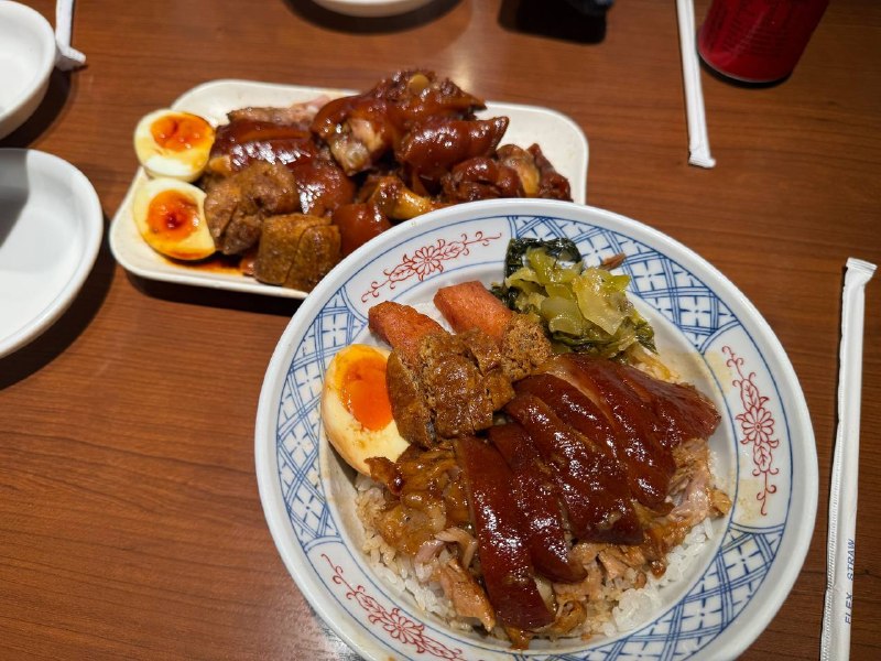 猪脚饭真不错