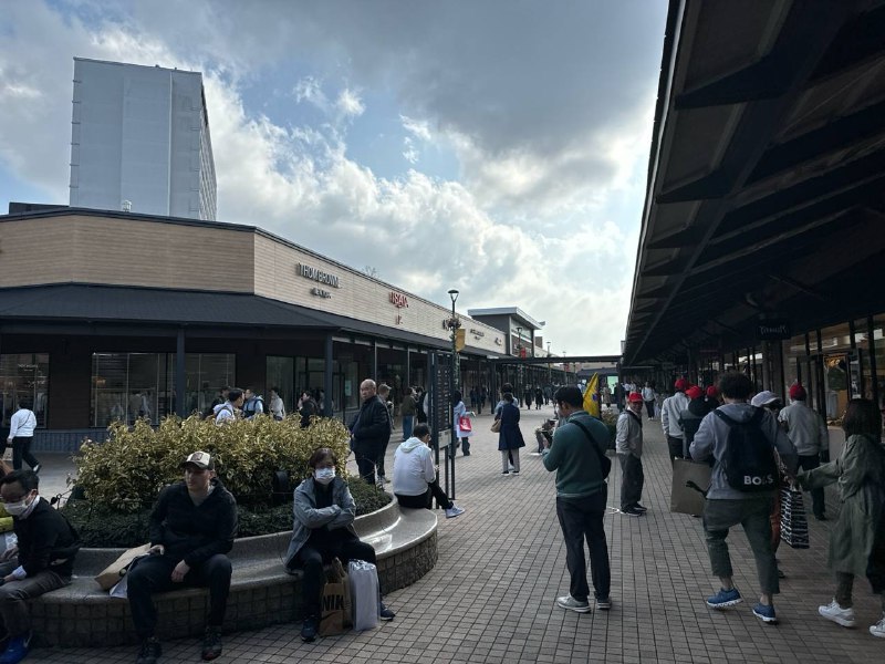 御殿场还有旅游团呢🤣
