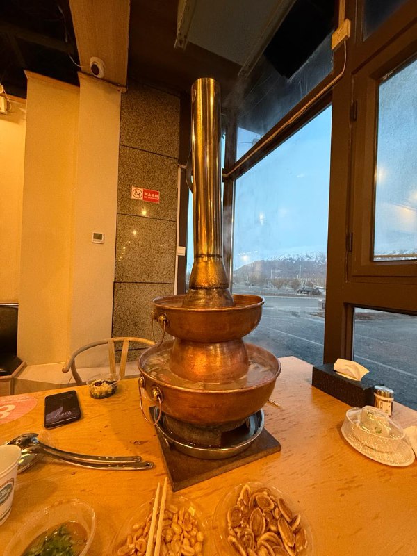 #Food #Life 今个月有20多天都在新疆自驾旅行，品尝了不少当地美食，不由得感叹新疆的美食实在是太好吃了😊本周美食就在这里挑选几种有代表的写下来给大家参考