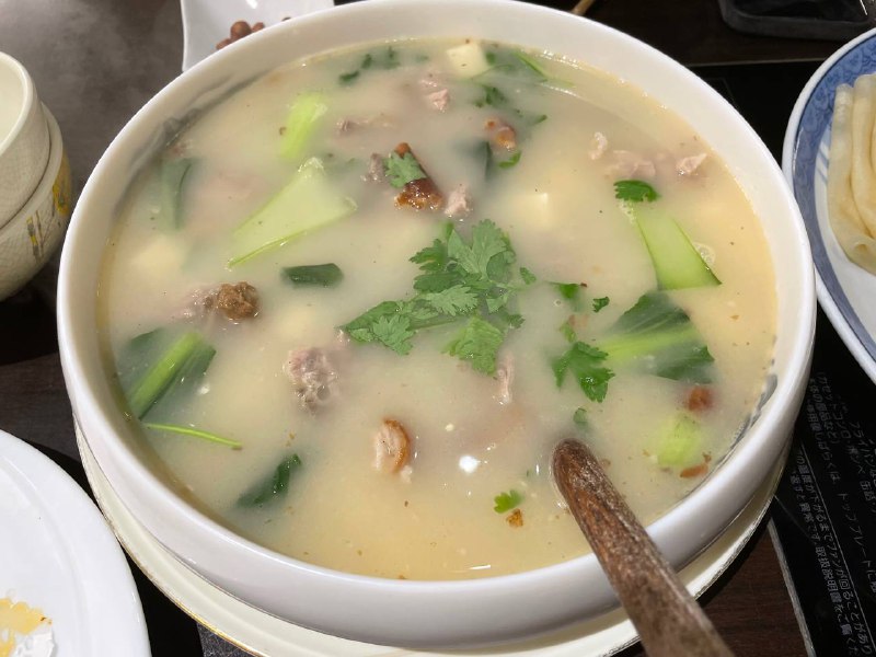 今天吃烤鸭今天吃烤鸭