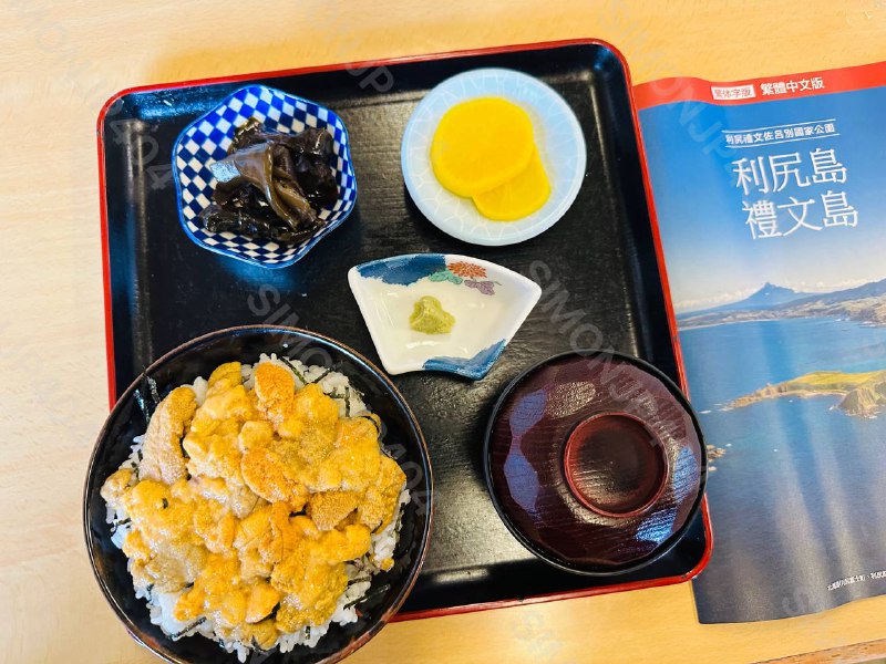 #美食岛上没车租了，只能跟老太太们去旅游团了🤣