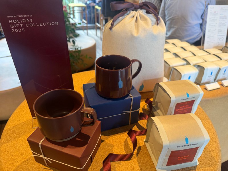 小蓝瓶今年的限定杯看着不错🤔